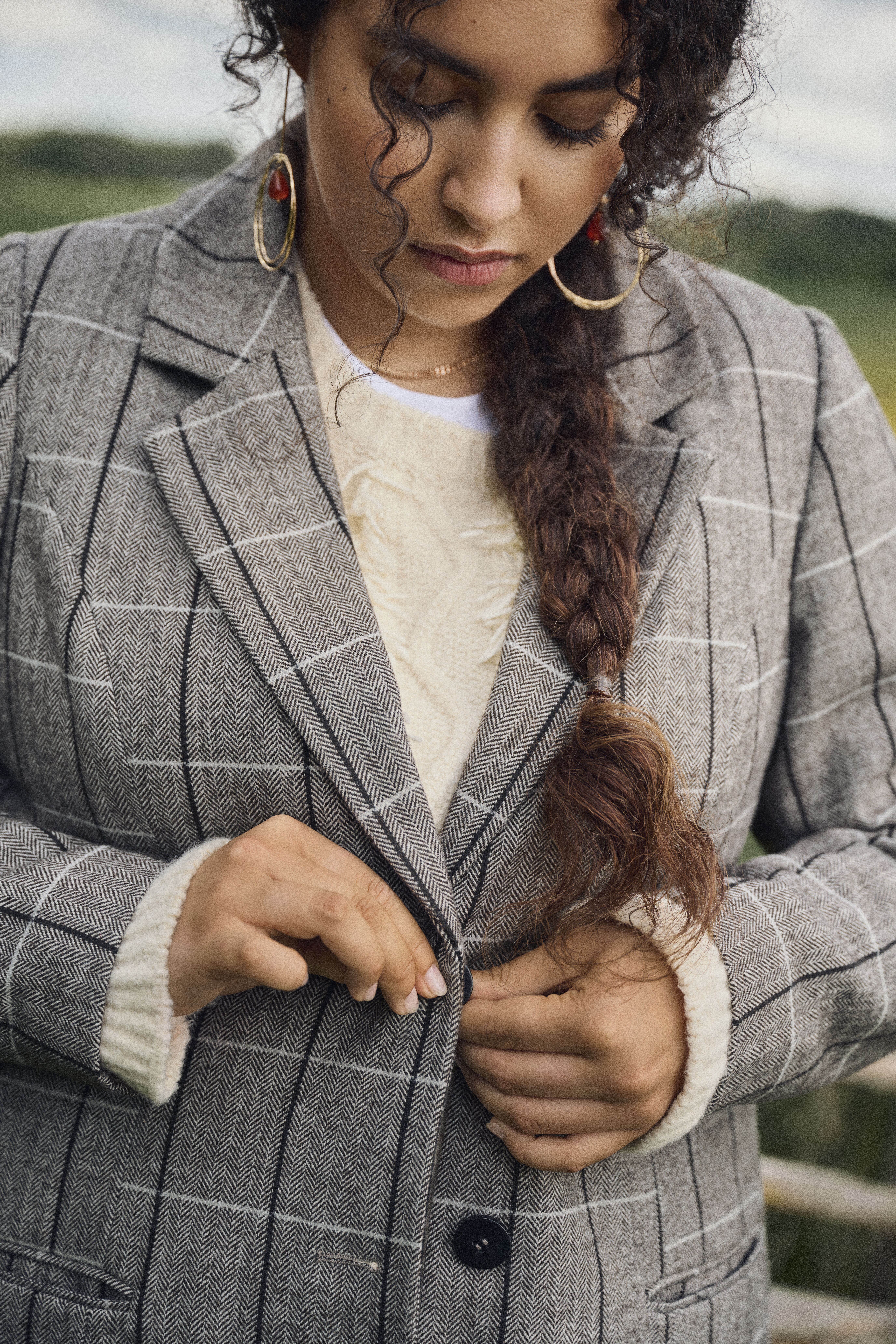 Zizzifashion Set in grey checks, , Model