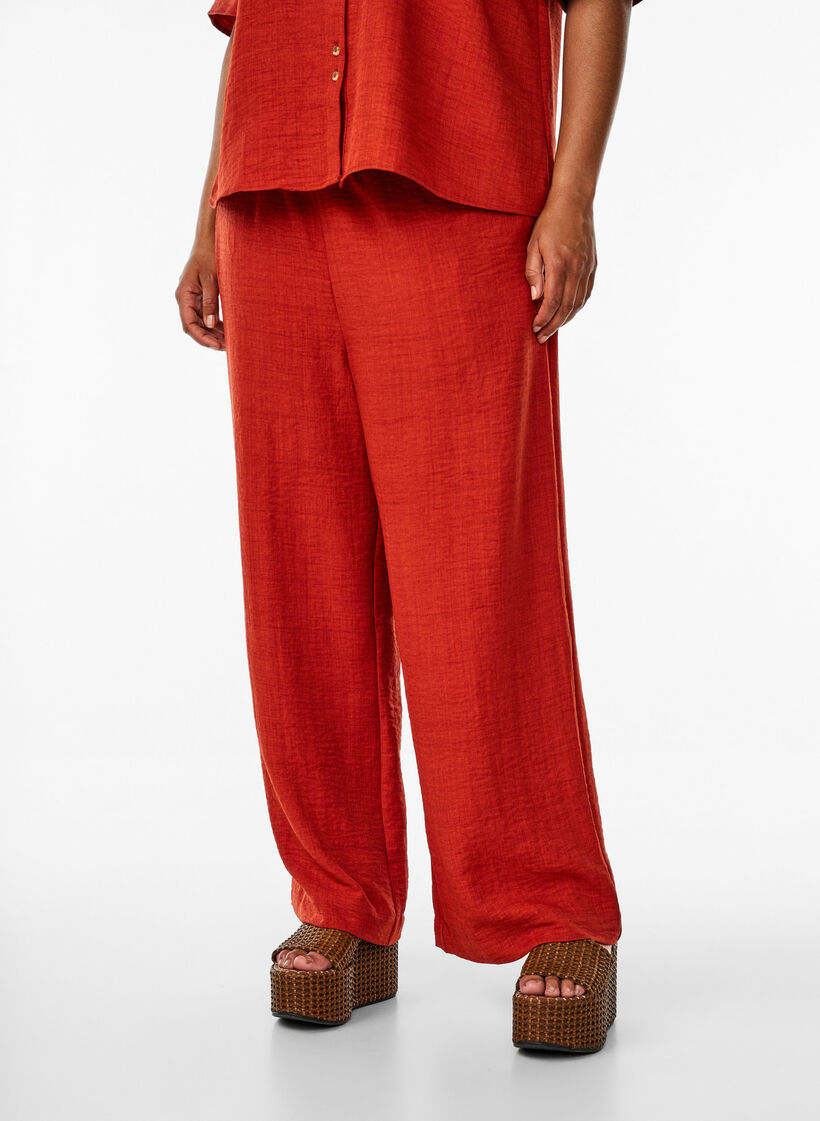 Loose trousers with elasticated waistband and pockets, Red, Model image number 2