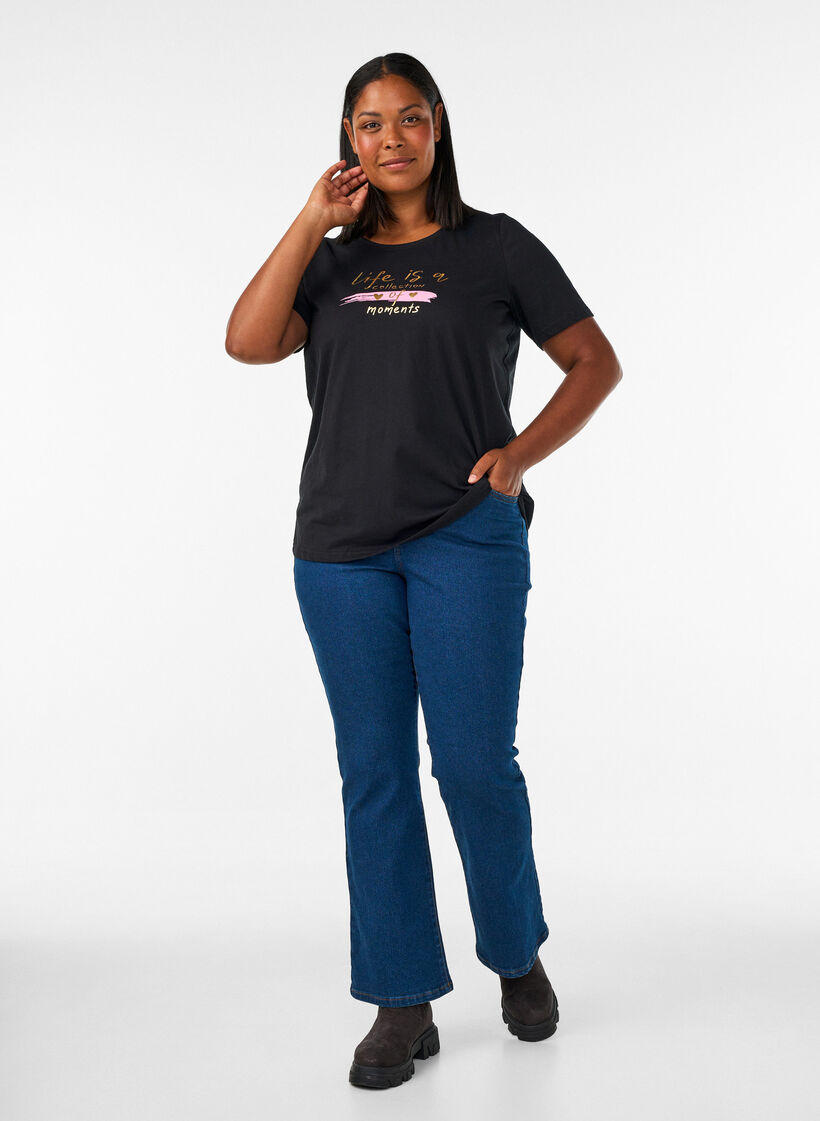 T-shirt with motif, Black, Model image number 1