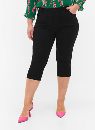High waisted Amy capri jeans with super slim fit, Black, Model image number 2