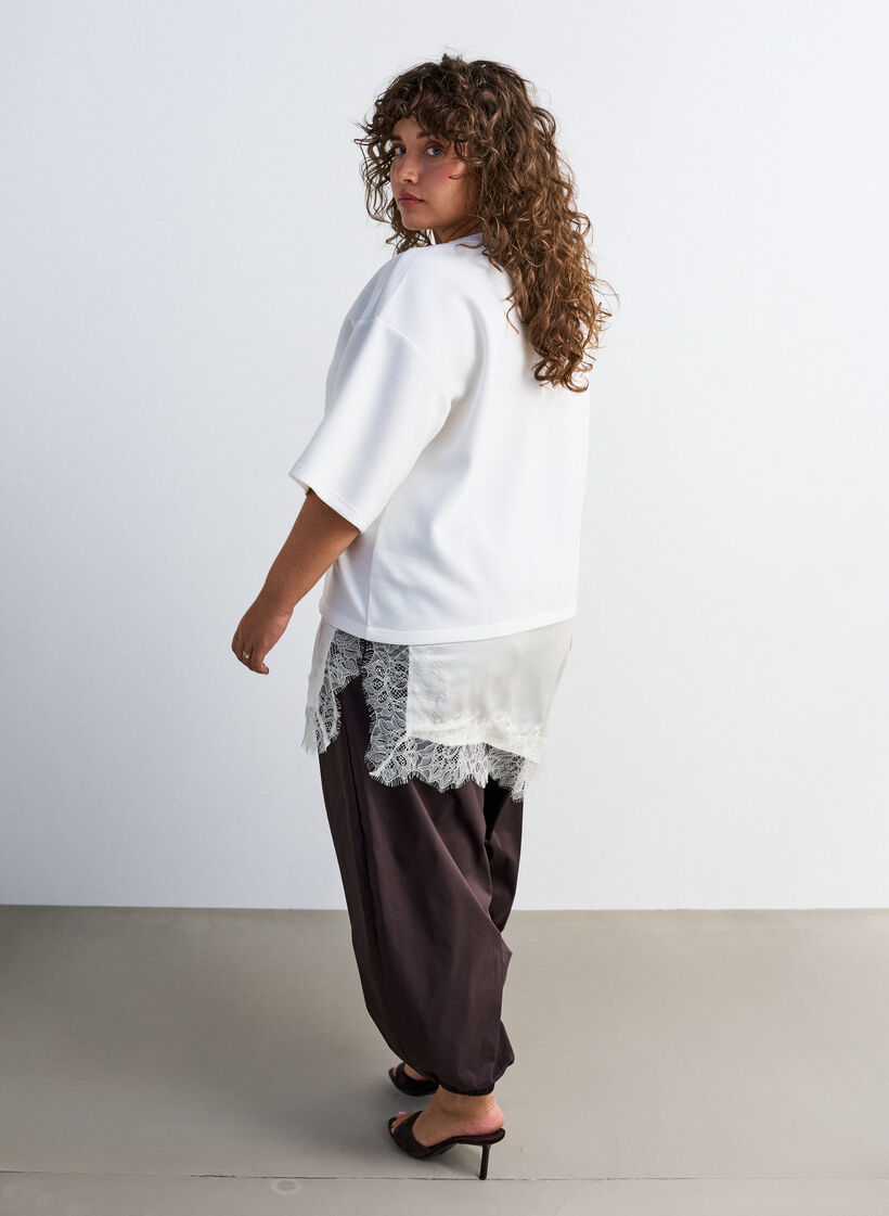 Jersey blouse with a layered look and lace, Vanilla, Model image number 1