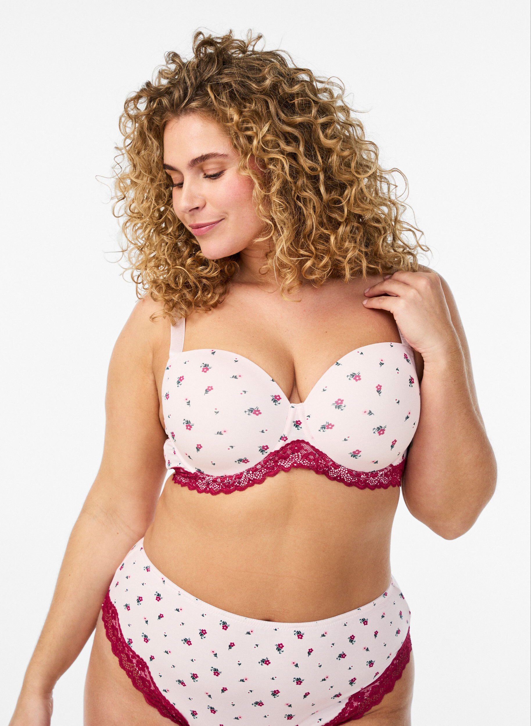 ZizzifashionMoulded bra with floral print and lace, Rose, Model image number 0