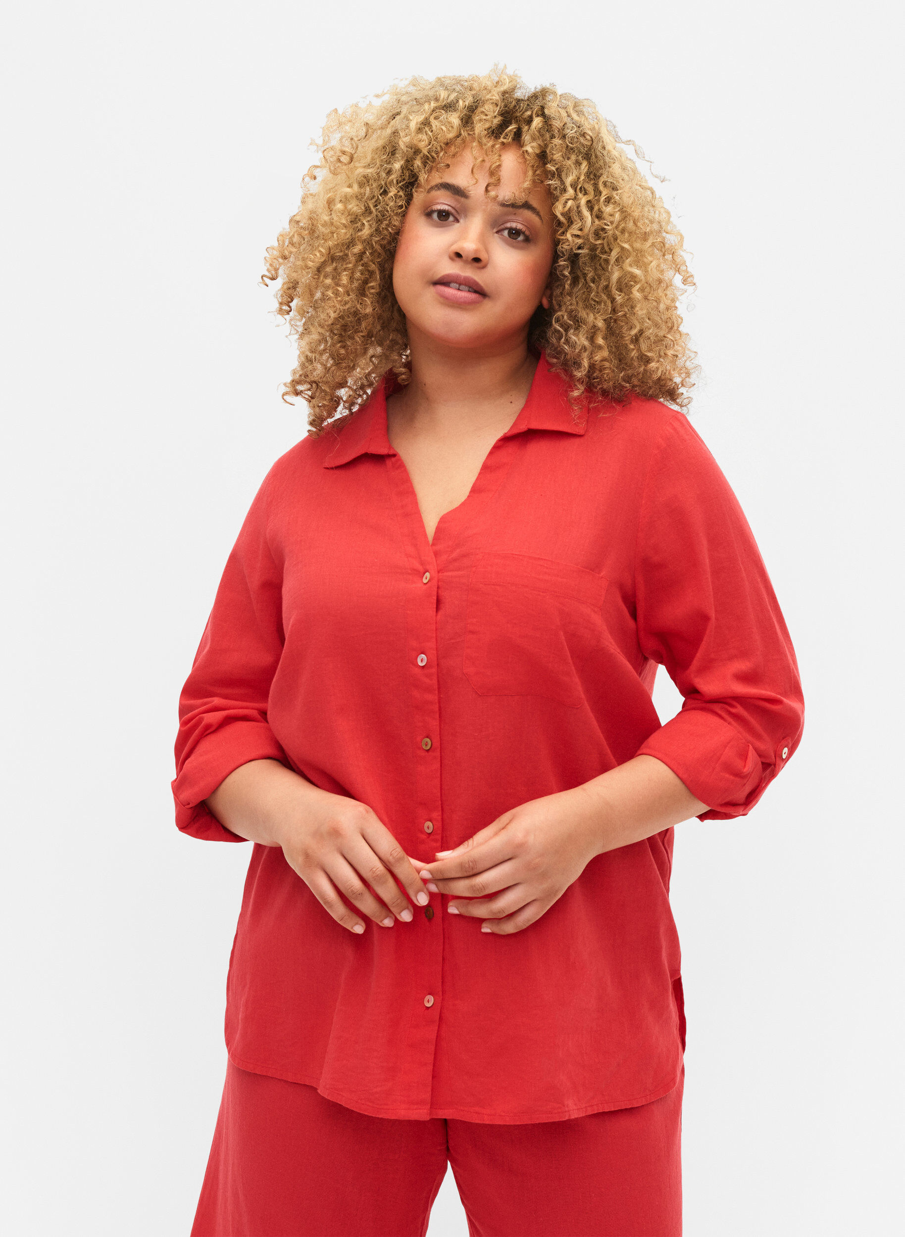 Zizzifashion Shirt blouse with button closure in cotton-linen blend, Hibiscus, Model image number 0