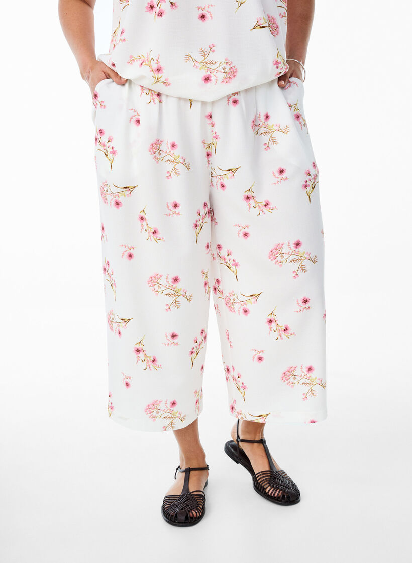 Culotte trousers with print, White, Model image number 2