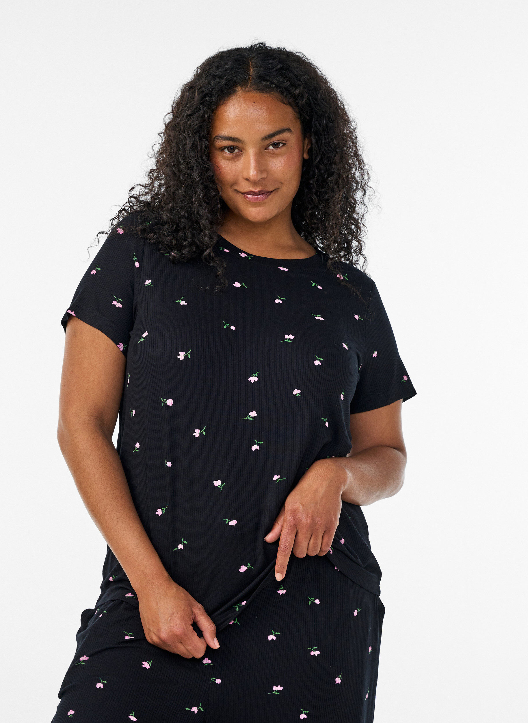 ZizzifashionPyjama top with floral print and ribbed texture, Black, Model image number 0
