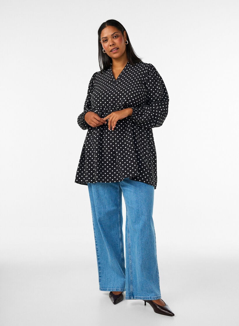 Polka dot tunic with empire line and A-line shape, Black, Model image number 1