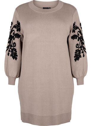 Knitted dress with embroidery details - Beige - Sz. 40-64 - Zizzifashion Knitted dress with embroidery details - Beige - Sz. 40-64 - Zizzifashion