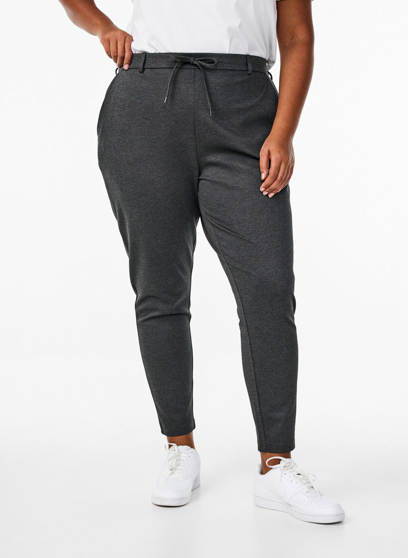 Cropped Maddison trousers, Dark Grey, Model image number 2