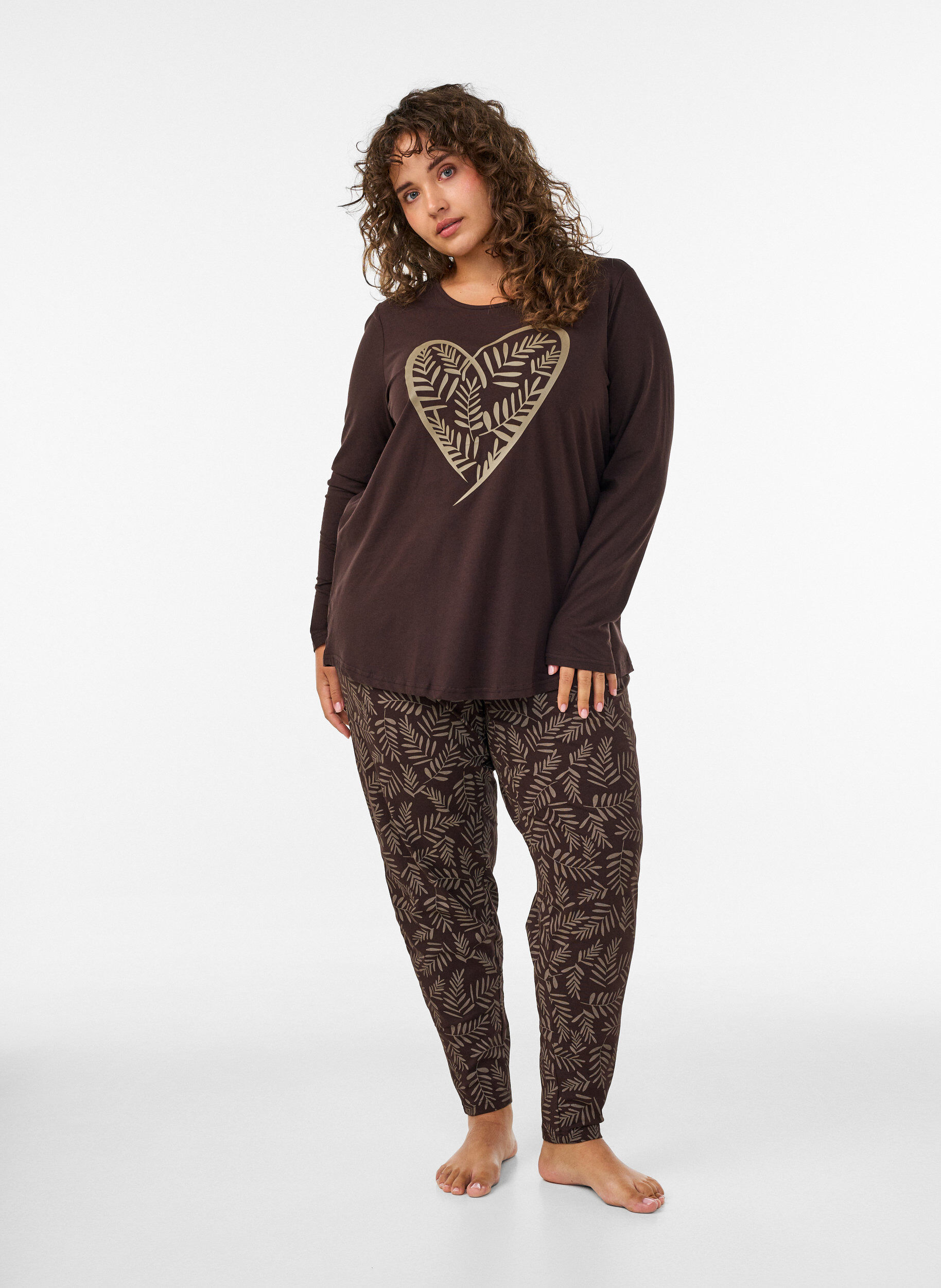 ZizzifashionCotton pyjama top with heart print, Brown, Model image number 1