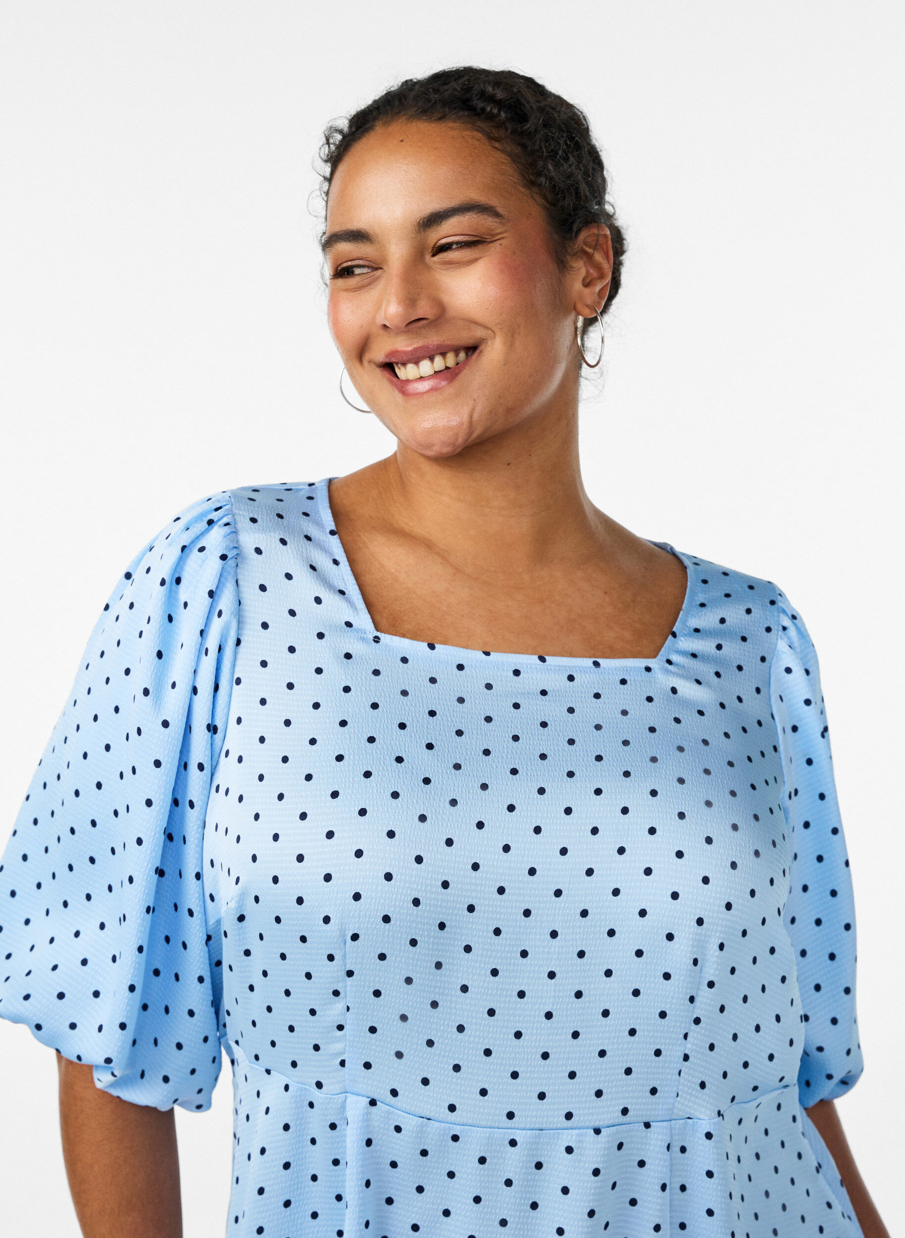 ZizzifashionPolka dot midi dress with square neckline, Light Blue, Model image number 3