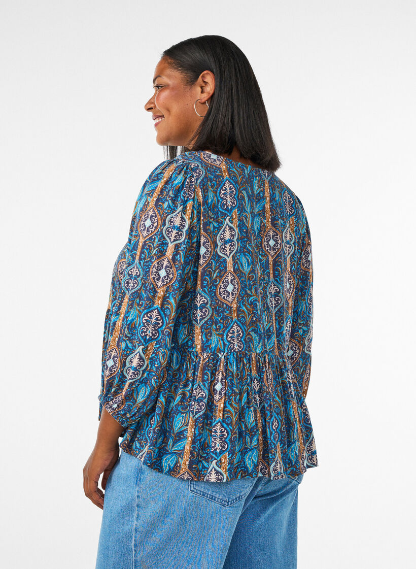 Blouse with paisley print and lace detail, Light Blue, Model image number 2
