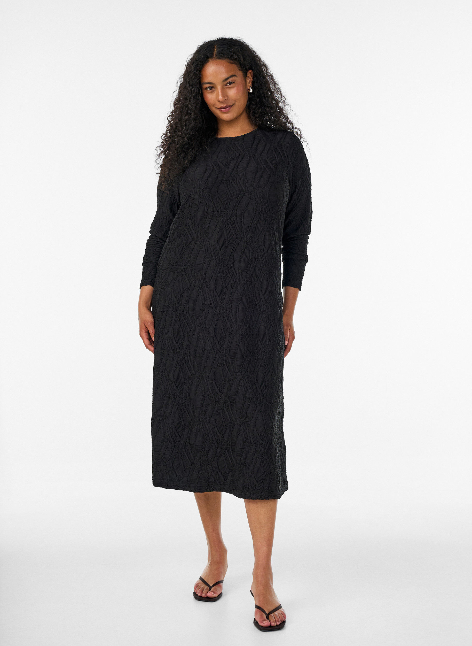ZizzifashionMidi dress with a wavy texture and long sleeves, Black, Model image number 0