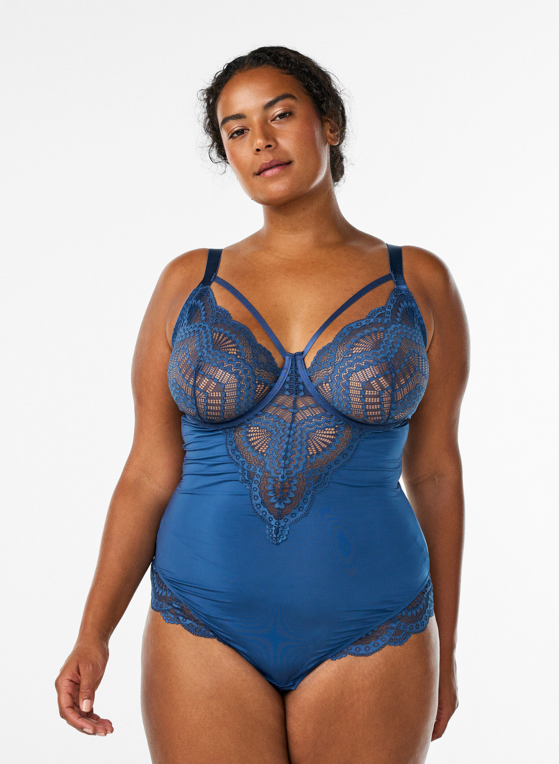 Underwired lace body with strap detail, Blue, Model