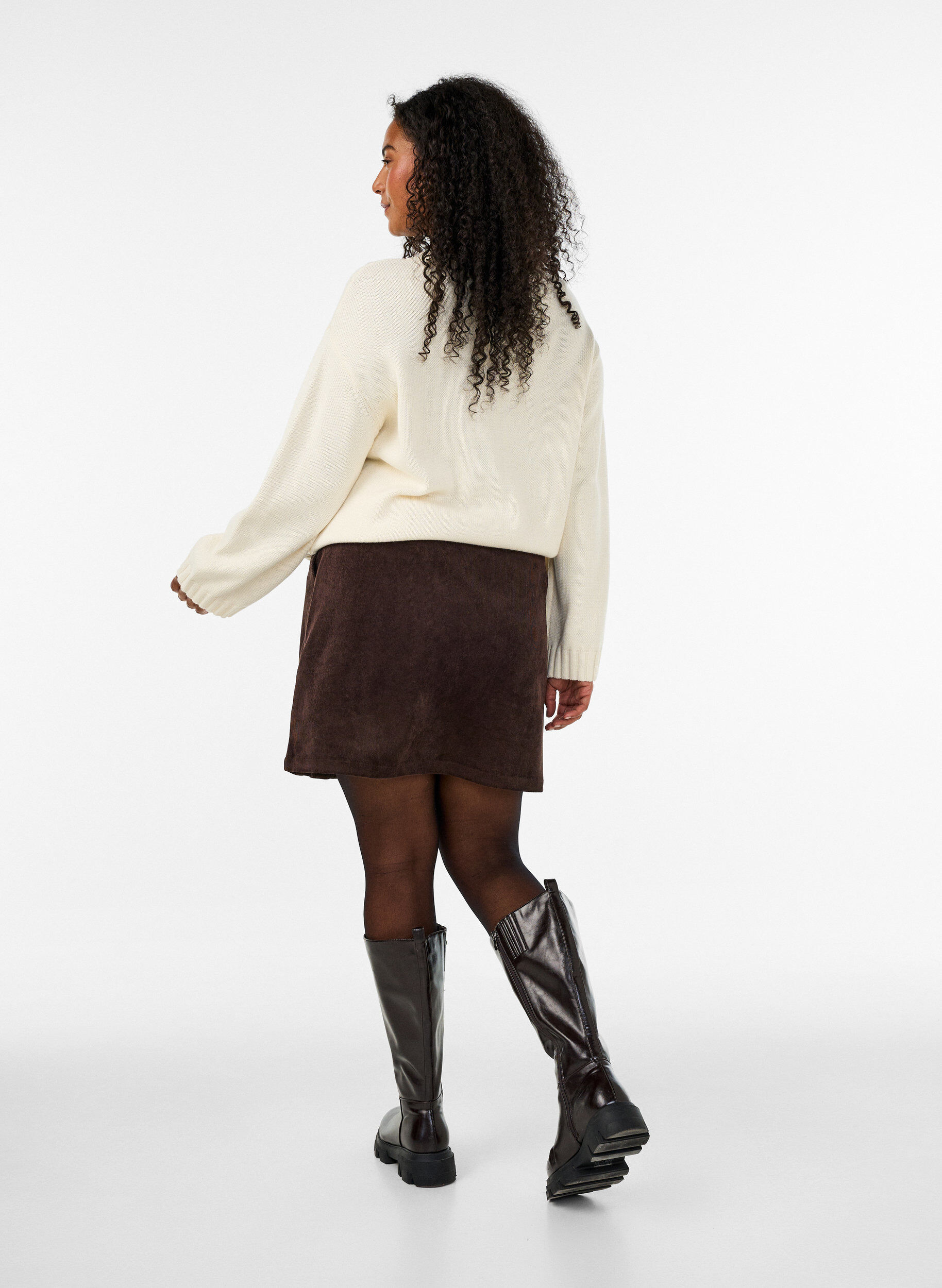 ZizzifashionShort corduroy skirt with press studs, Brown, Model image number 2