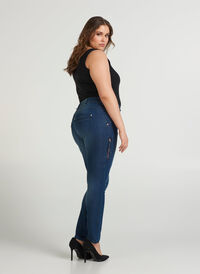 Sanna jeans, Dark blue denim, Model