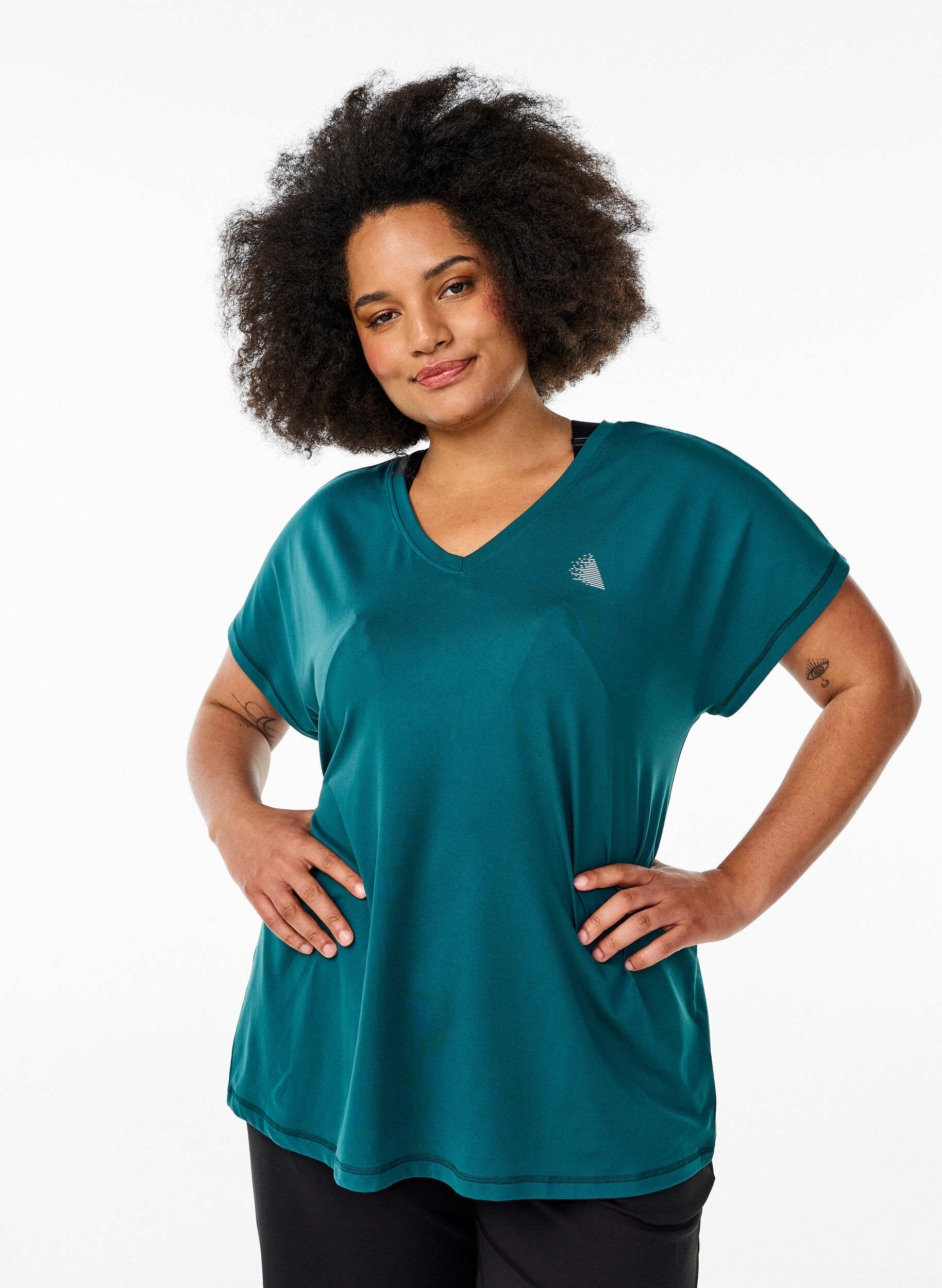 ZizzifashionLoose training t-shirt with v-neck, Green, Model image number 0