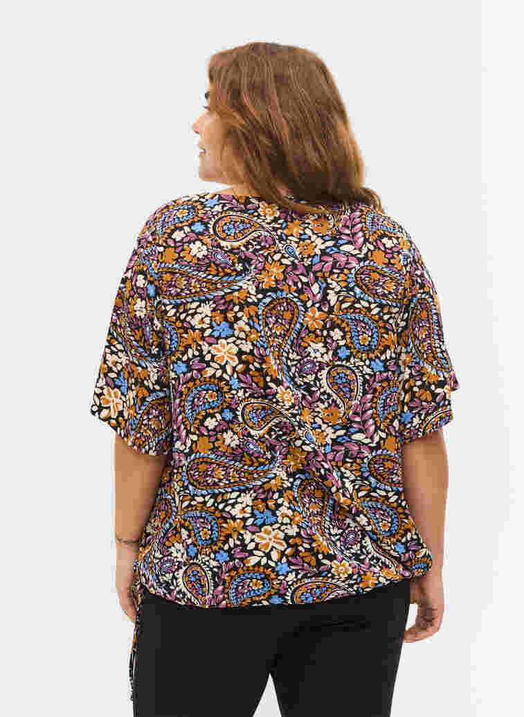 Short-sleeved paisley wrap blouse, Black G. Sky Paisley, Model image number 1