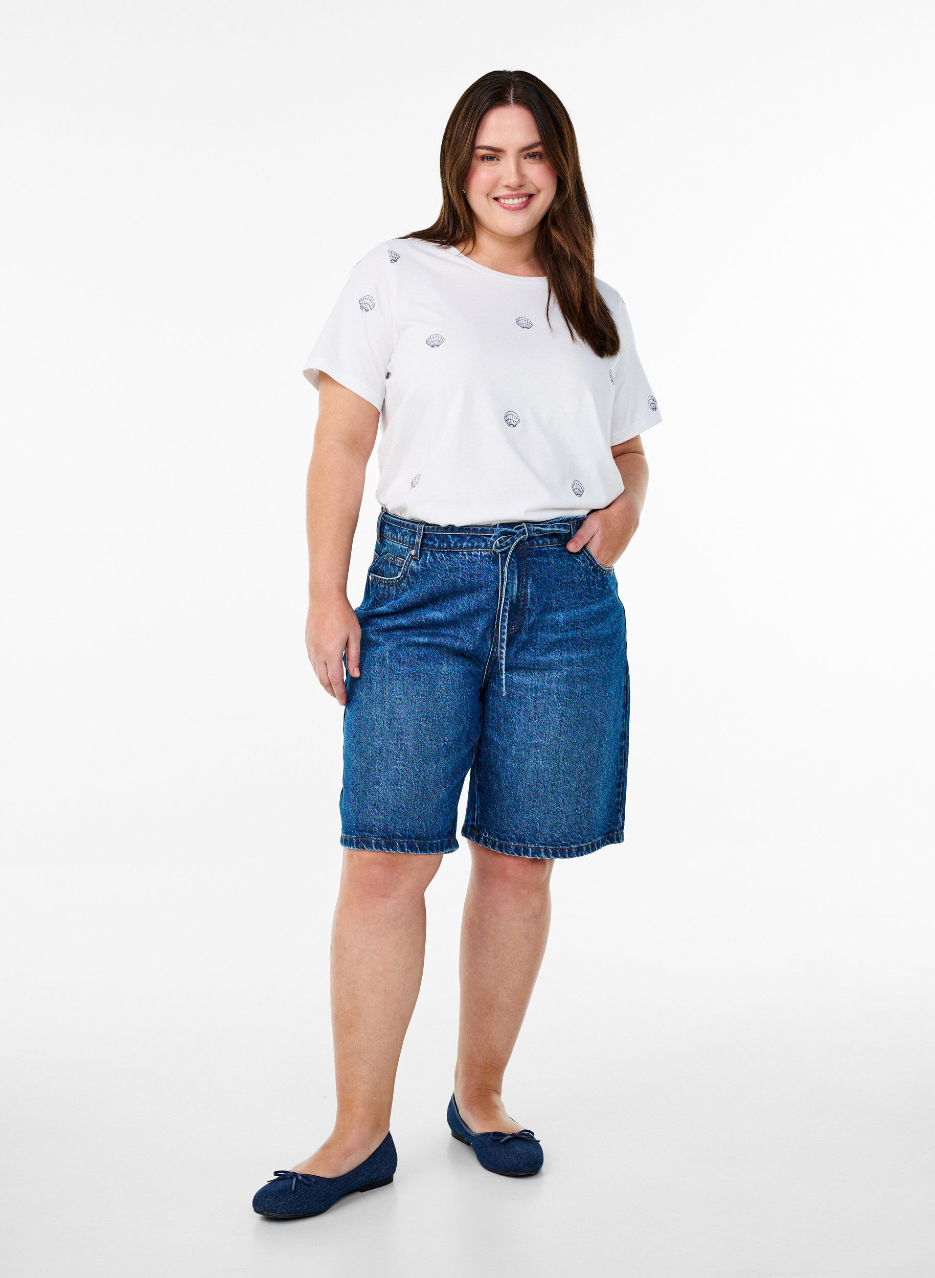 ZizzifashionT-shirt in organic cotton with embroidered motifs, White, Model image number 1