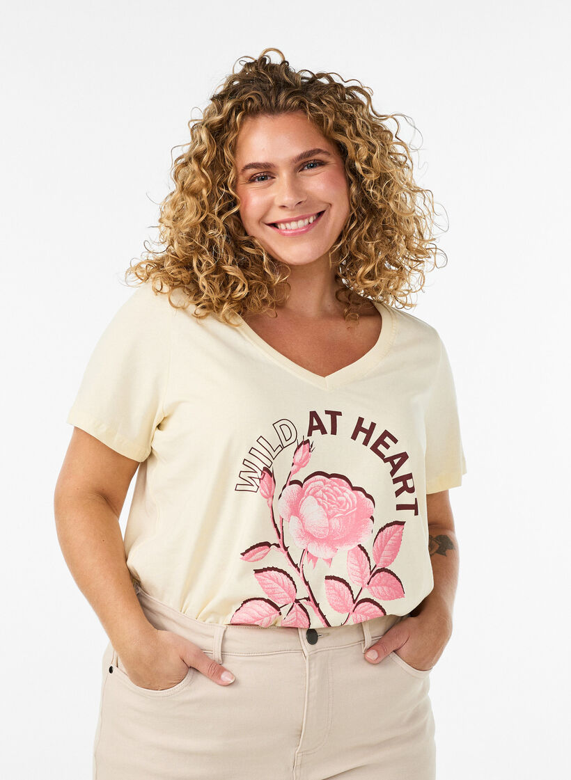Cotton T-shirt with front print and V-neck, Beige, Model image number 0