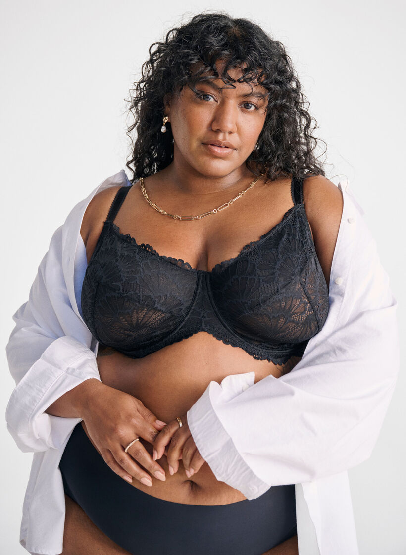 Full coverage lace bra with underwire, Black, Image image number 0