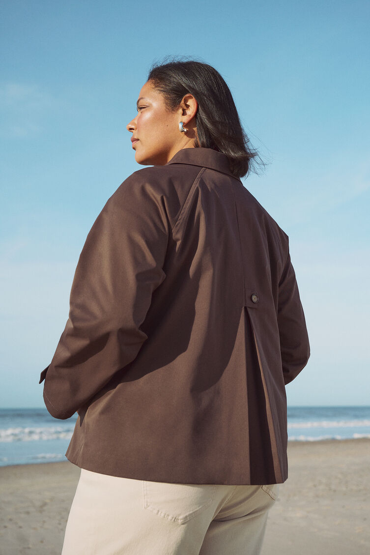 Brown short trench coat, , Model