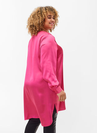 Long shiny shirt with slit, Pink Flambé, Model image number 1