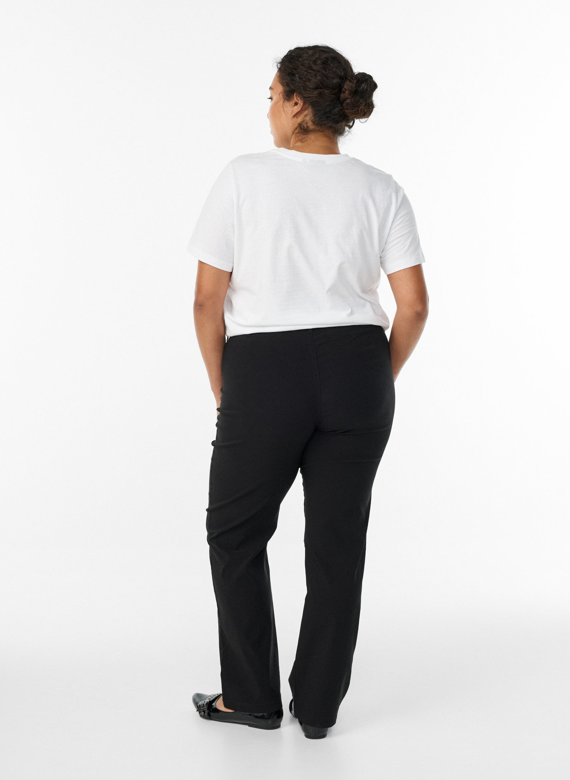 Zizzifashion Classic pants in a viscose mix, Black, Model image number 2