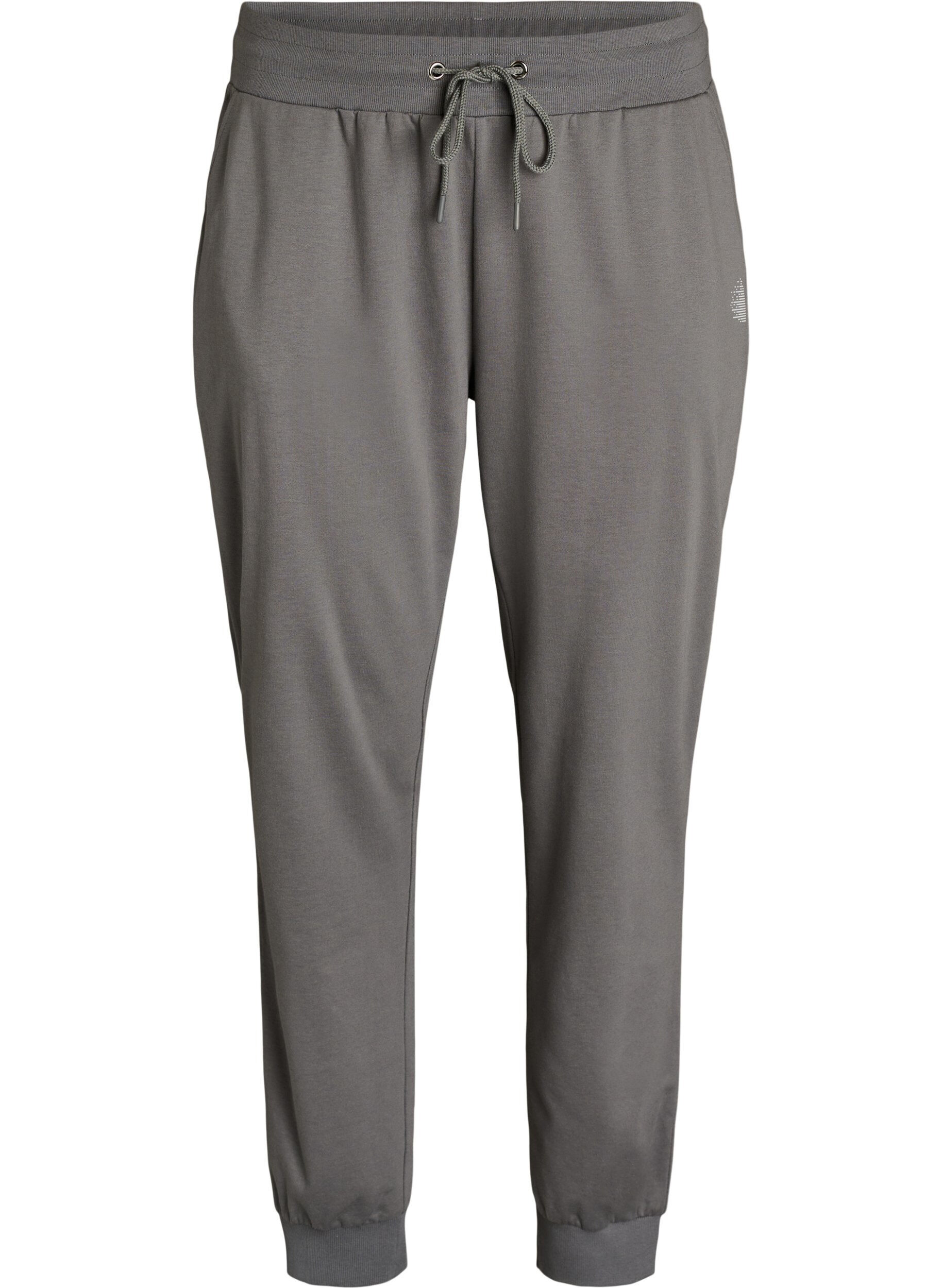 Loose tracksuit trousers with pockets