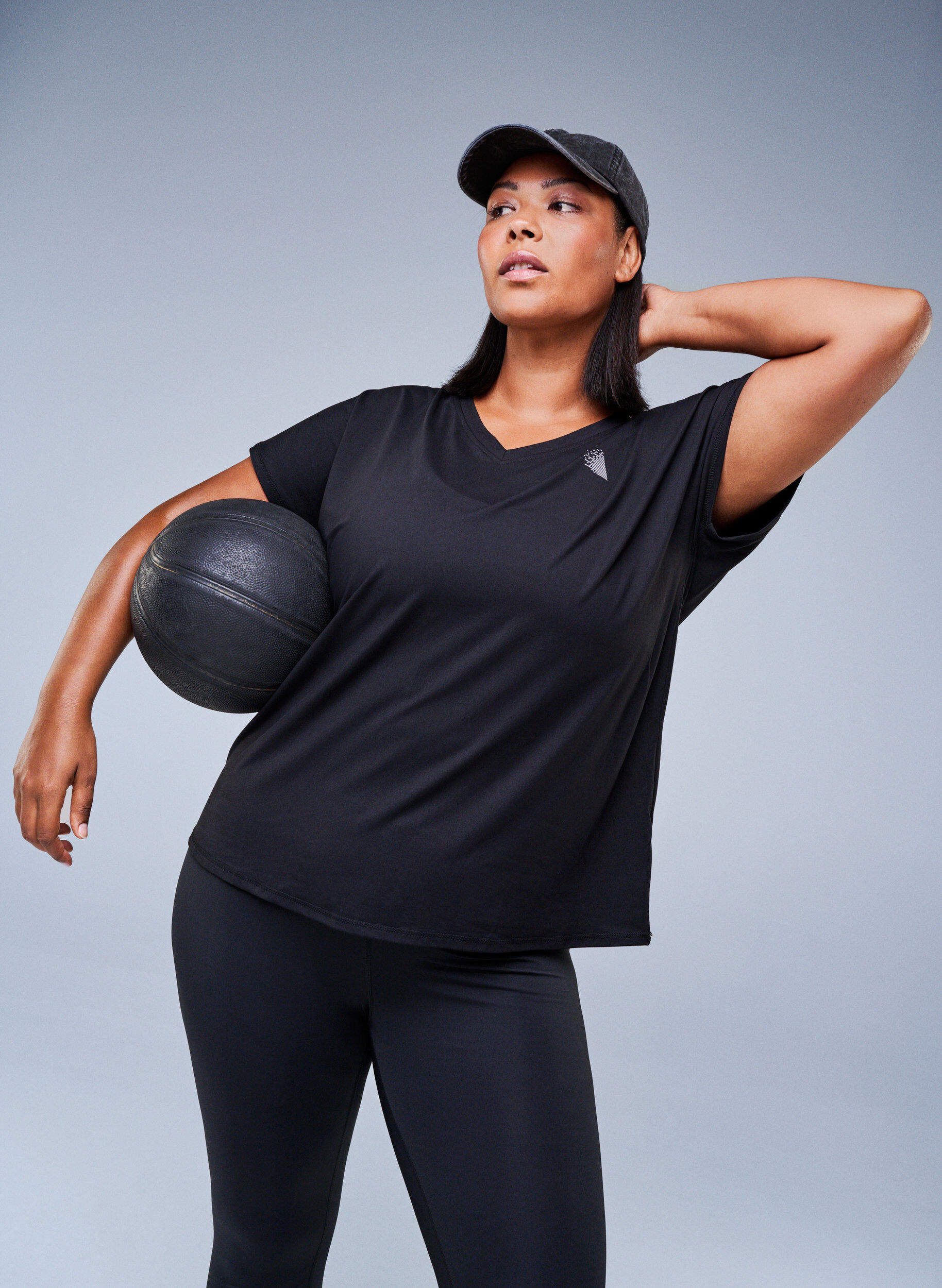 ZizzifashionLoose training t-shirt with v-neck, Black, Image image number 0
