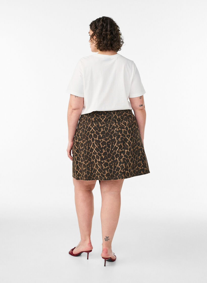 Short denim skirt with leopard print and an A-line shape, Brown, Model