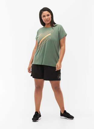 Short-sleeved training T-shirt with print, Laurel W. w. Print, Model image number 2