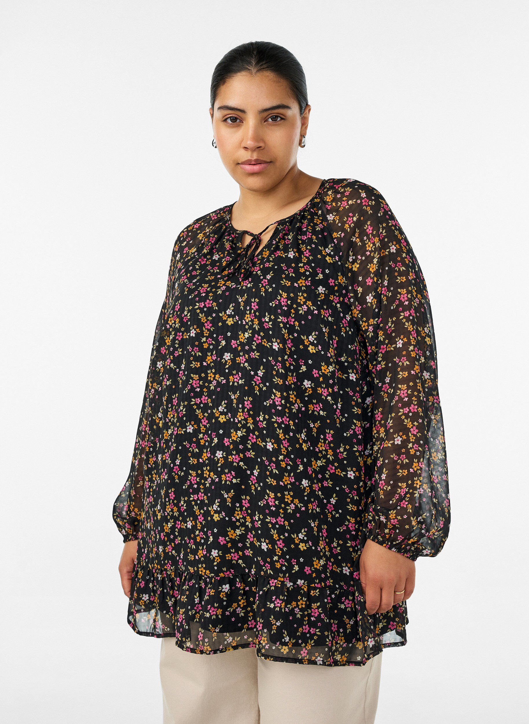ZizzifashionFloral print A-line tunic, Black, Model image number 0