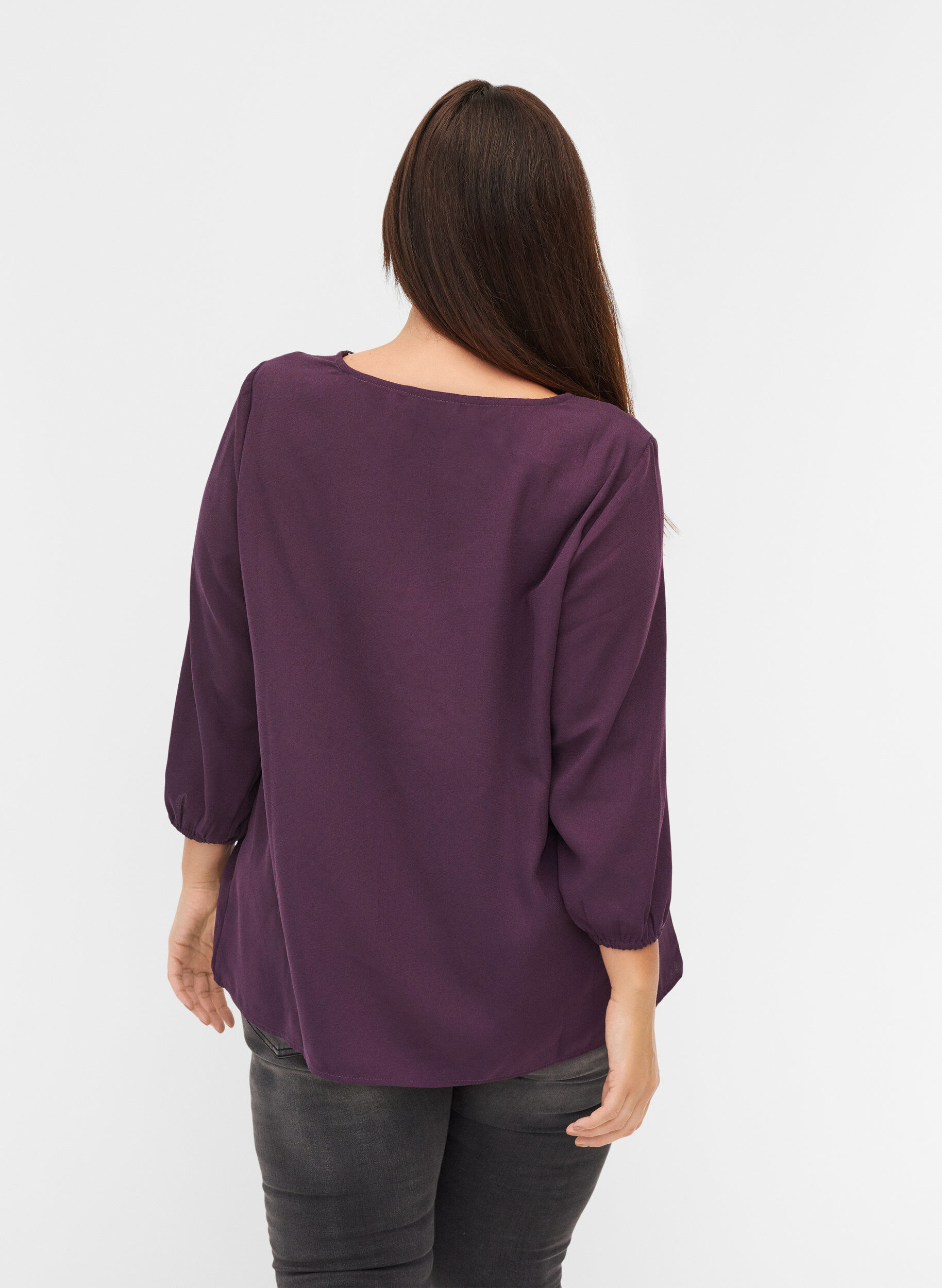 Zizzifashion Solid-coloured 3/4 sleeve blouse with lace, Plum Perfect, Model image number 1