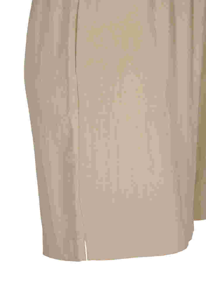 Loose viscose shorts, Oxford Tan, Packshot image number 3