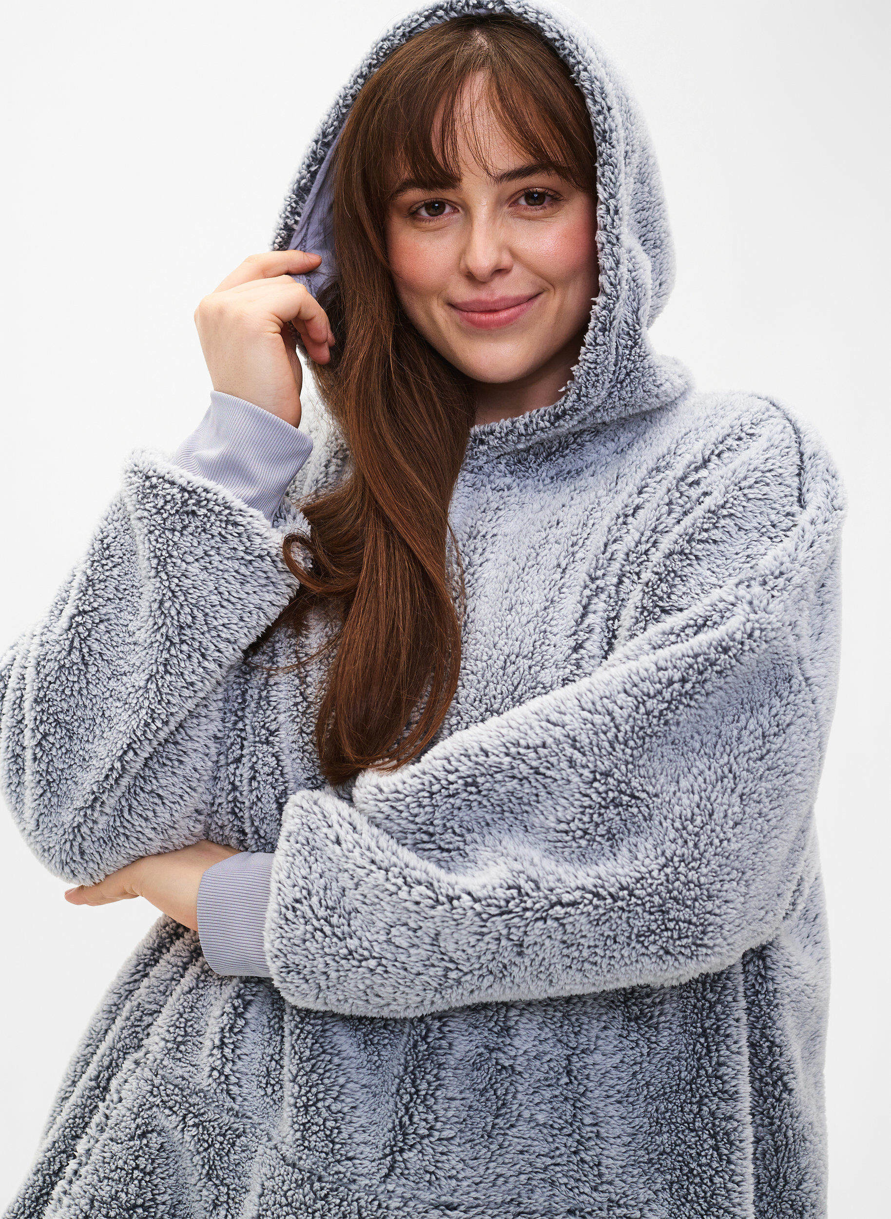 Zizzifashion Oversized teddy dress with pocket, Grey Melange, Model image number 2