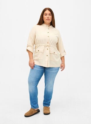 Linen blend shirt with pockets, Sandshell, Model image number 2