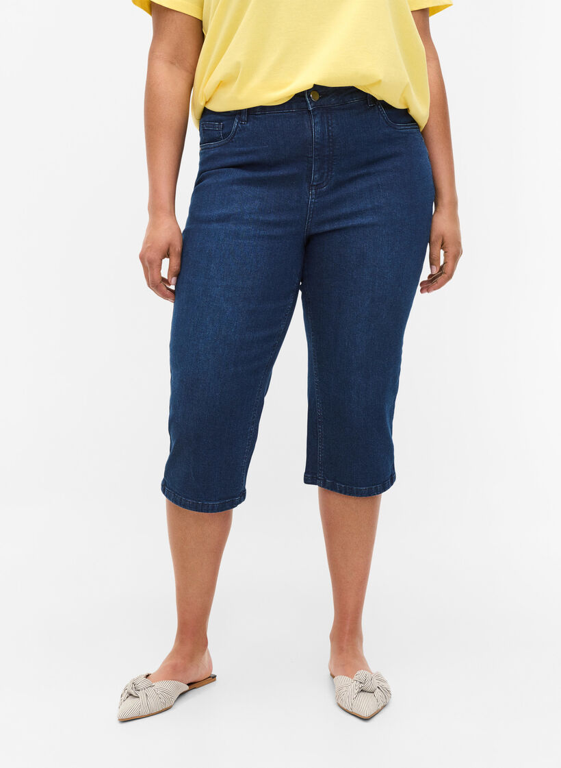 Close-fitting denim capris in cotton, Dark blue denim, Model image number 2