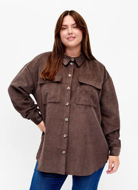 Long sleeve velvet shirt with chest pockets, Java, Model