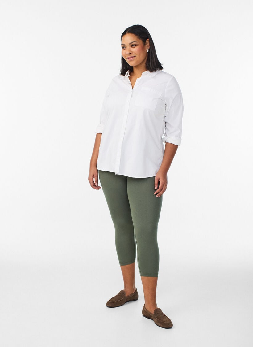 Basic 3/4 leggings in viscose, Green, Model image number 1