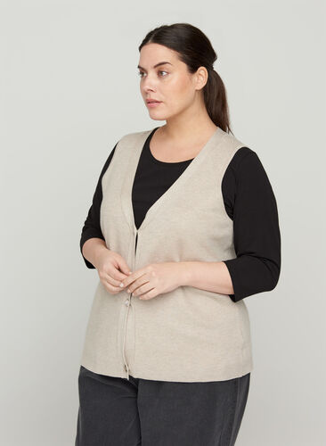 Knitted vest with a V-neck and buttons, Pumice Stone Mel., Model image number 0