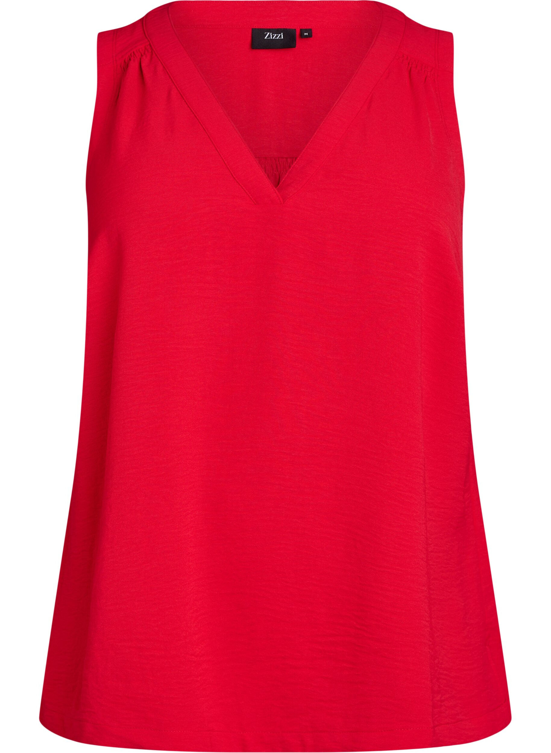 Sleeveless top with wrinkle details
