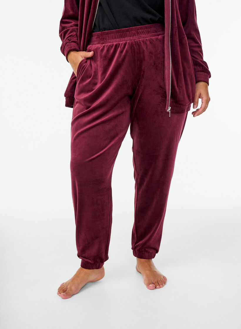 Loose velvet trousers, Red, Model image number 2