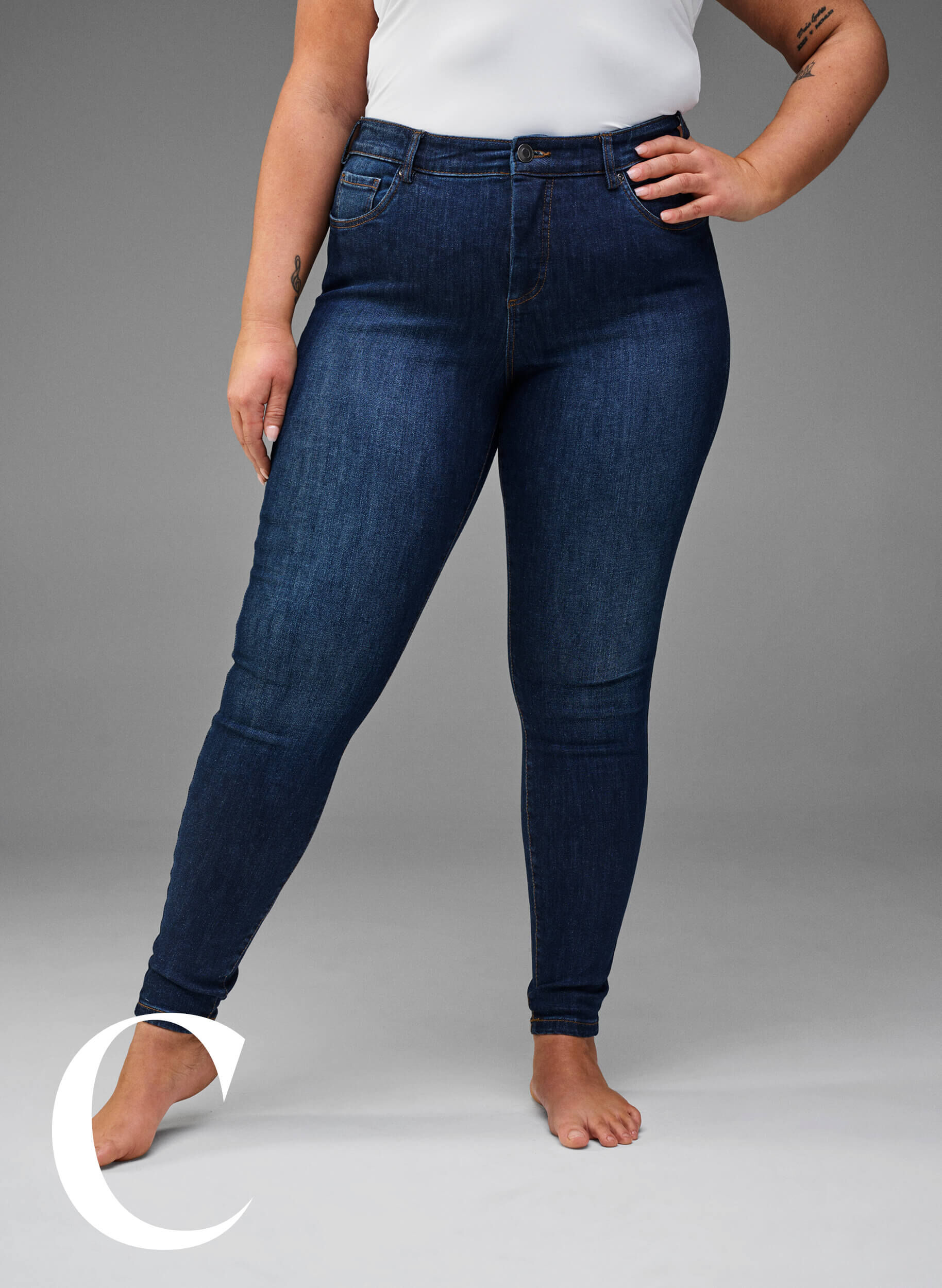 Zizzifashion Super slim jeans with high waist, Dark Blue, Model image number 6