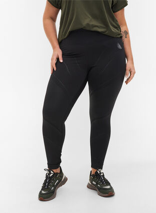 Cropped gym leggings with textured pattern, Black, Model image number 3