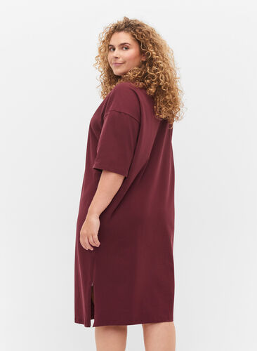 Short-sleeved cotton dress with slits, Port Royal, Model image number 1