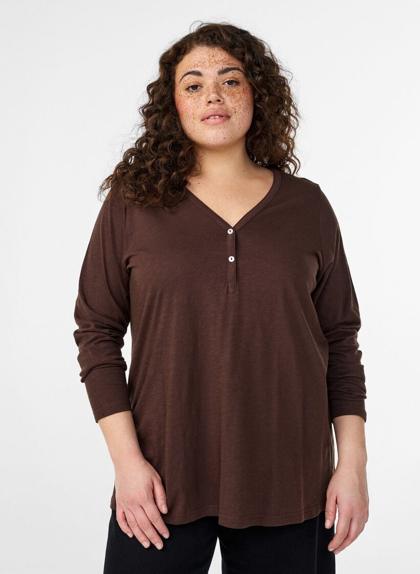 Long-sleeved t-shirt with V-neck and buttons, Brown, Model image number 0