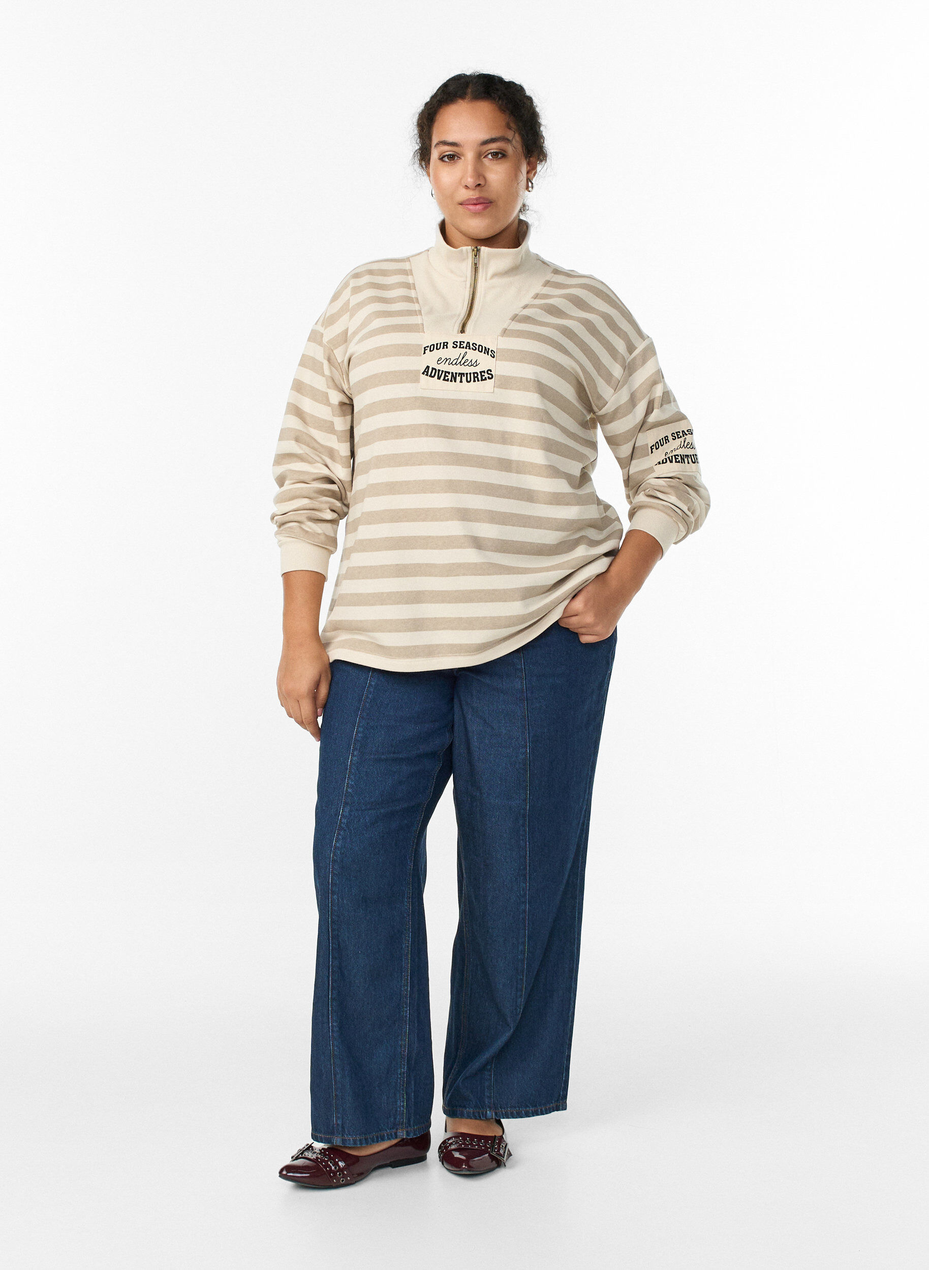 Zizzifashion Striped sweatshirt with a high neck and zip, Beige, Model image number 1
