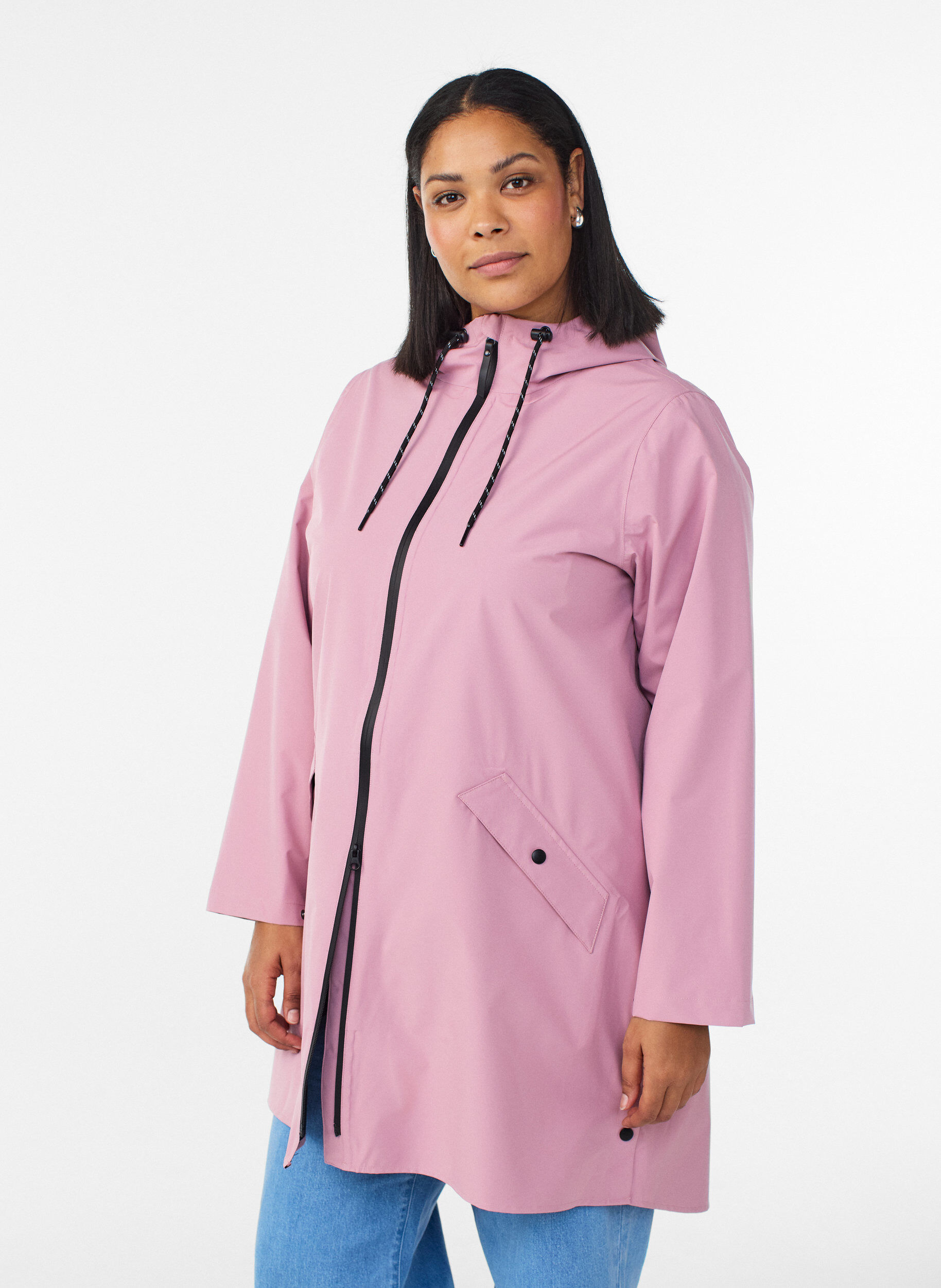 Rain jacket with pockets and a hood, Rose, Model