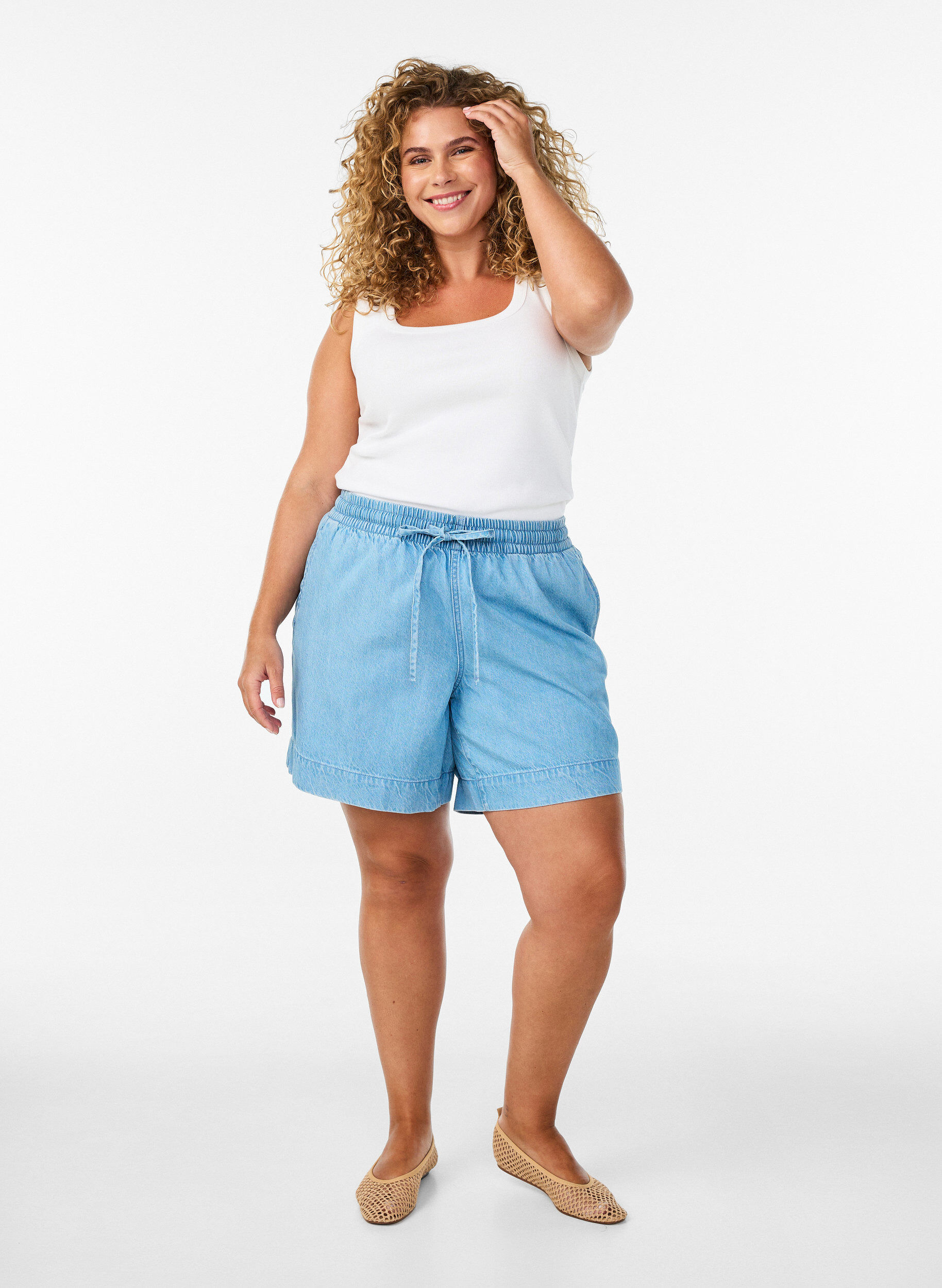 ZizzifashionDenim-look shorts with an elasticated waist and drawstring, Light Blue, Model image number 1