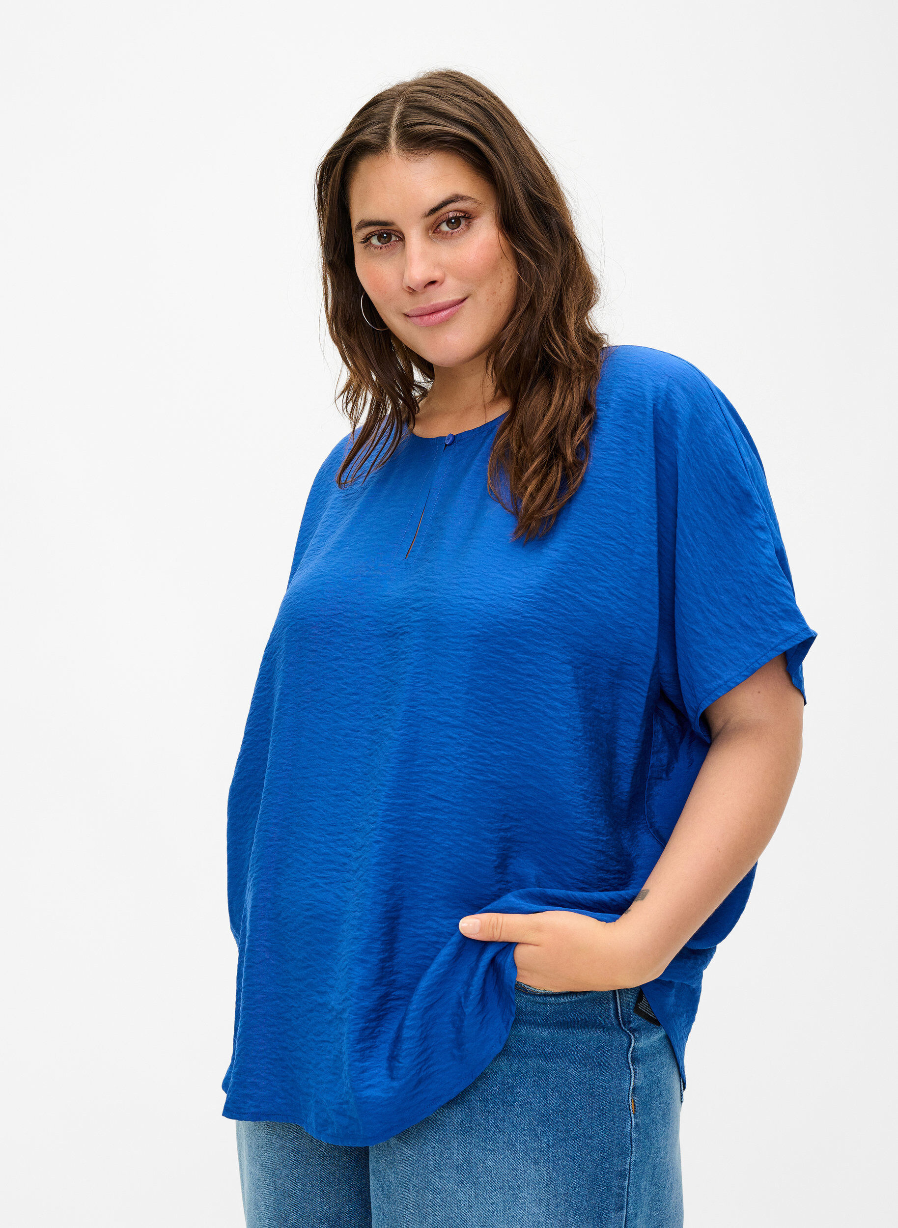 Zizzifashion Short sleeve blouse in viscose, Monaco Blue, Model image number 0